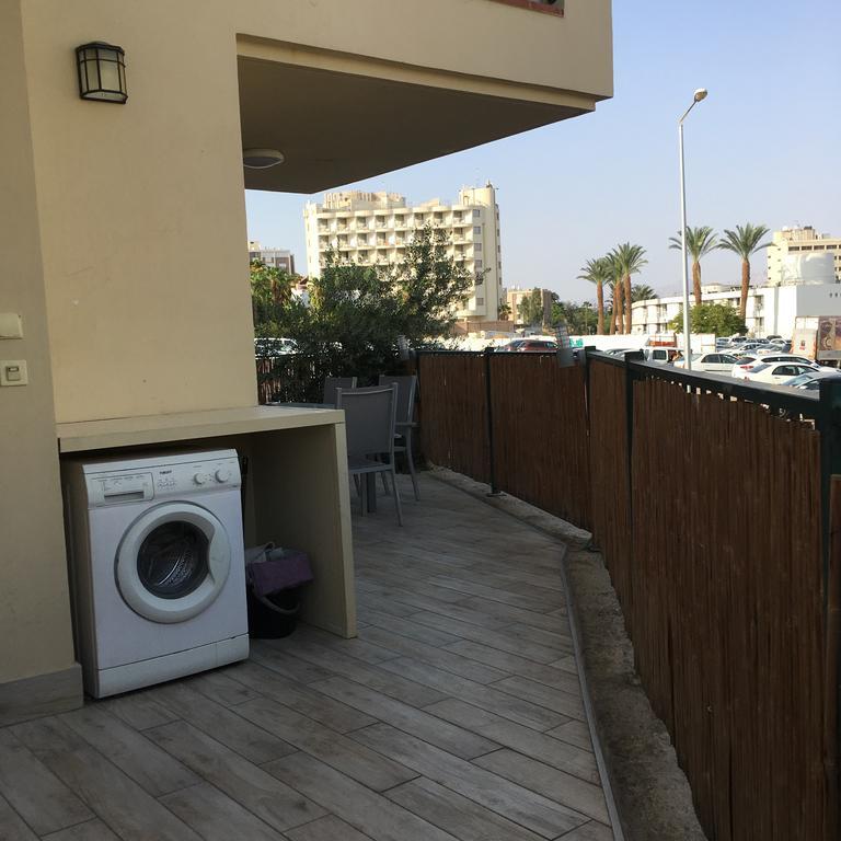 Apartment With Terrace In Prime Location Eilat Extérieur photo